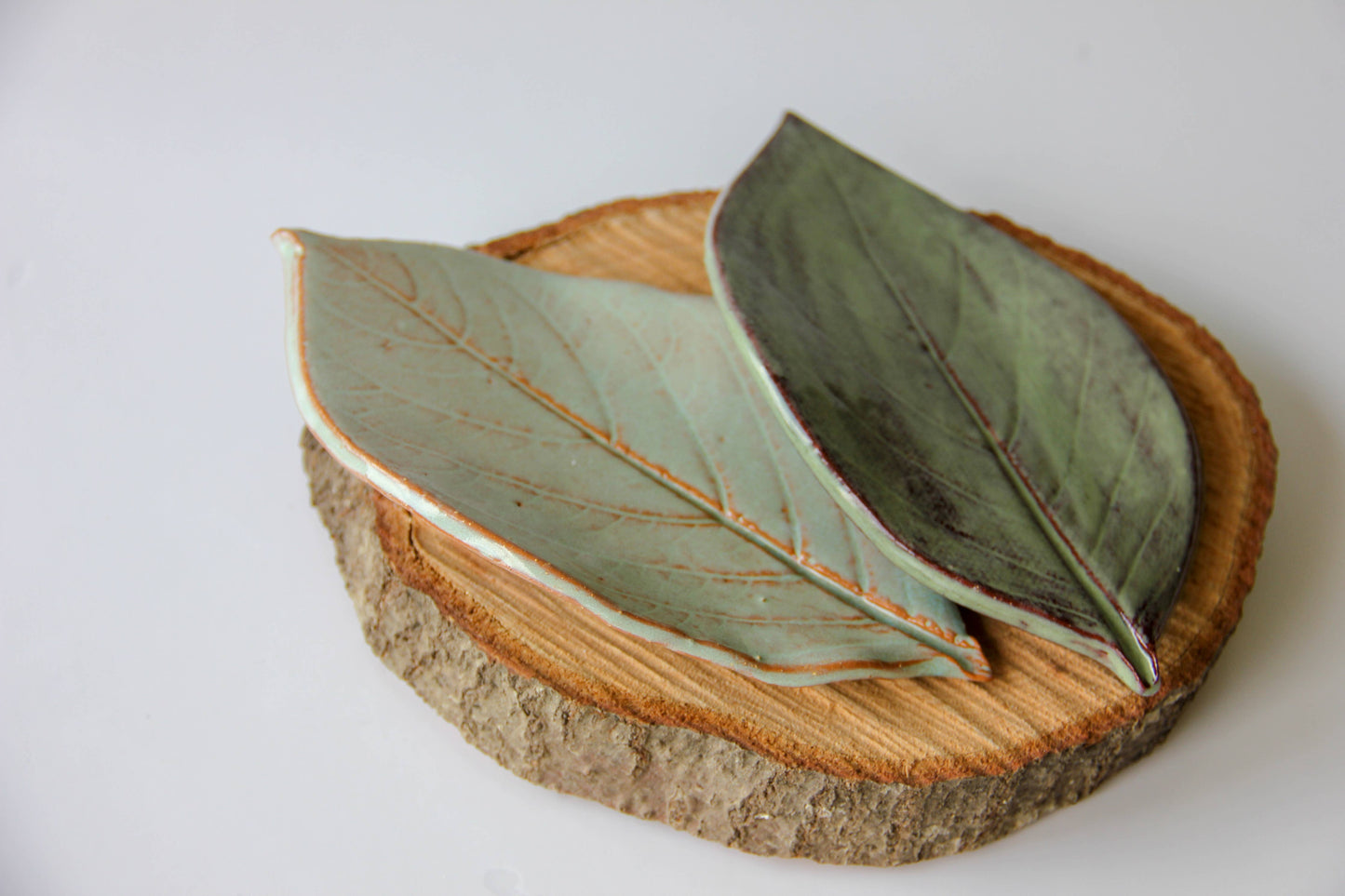 Large Leaf Dish