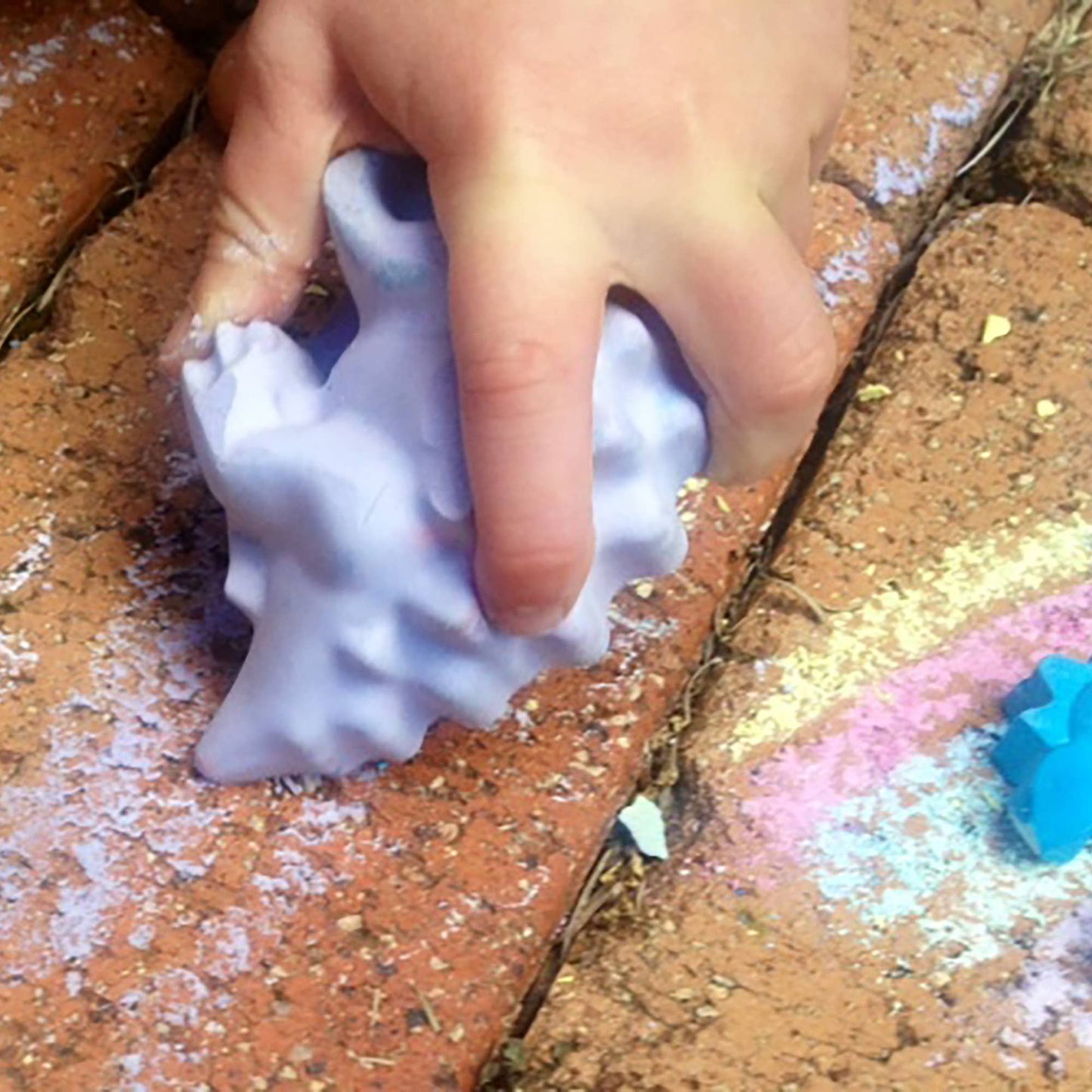 DIY Sidewalk Chalk Kit