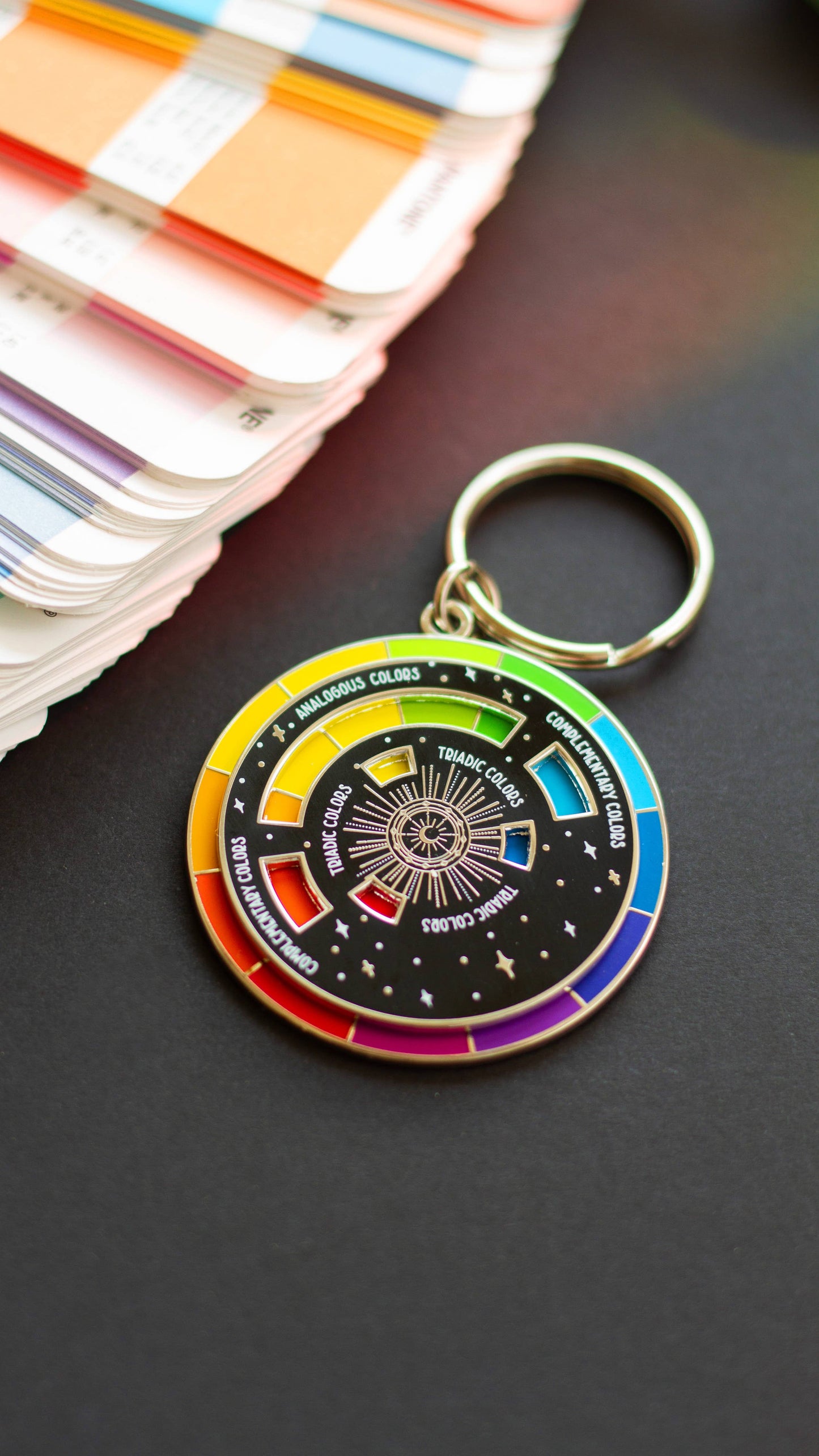 Color Wheel© Enamel Keychain BLACK/SILVER