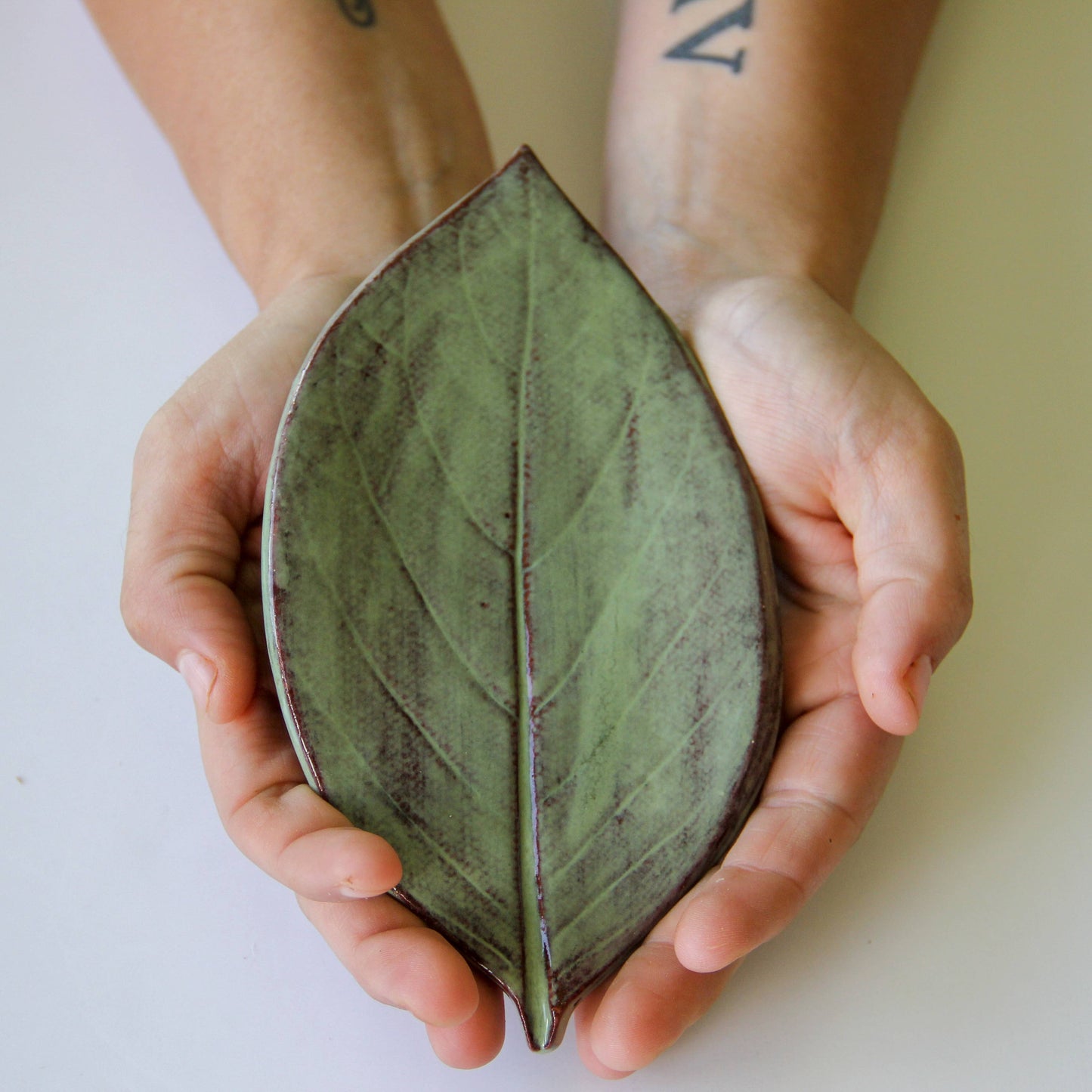 Large Leaf Dish