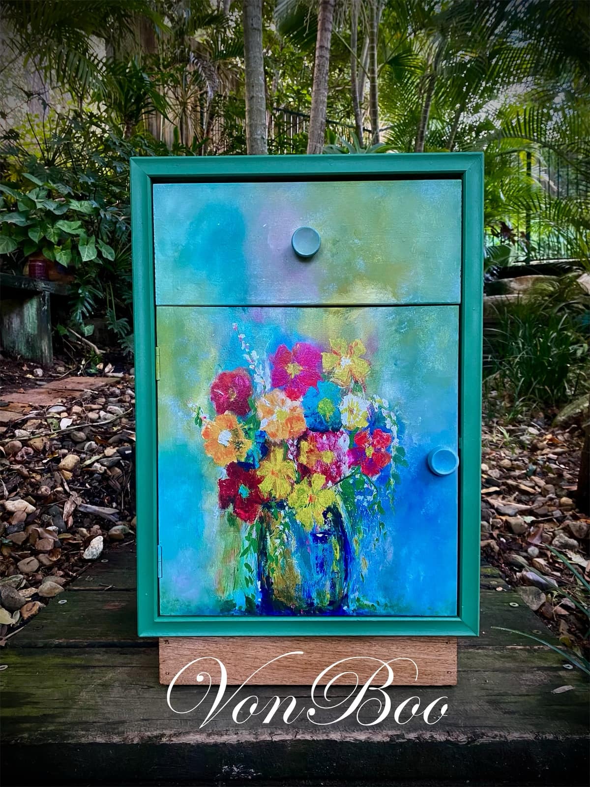 Karen's Technicolour Bouquet  Mint decoupage paper