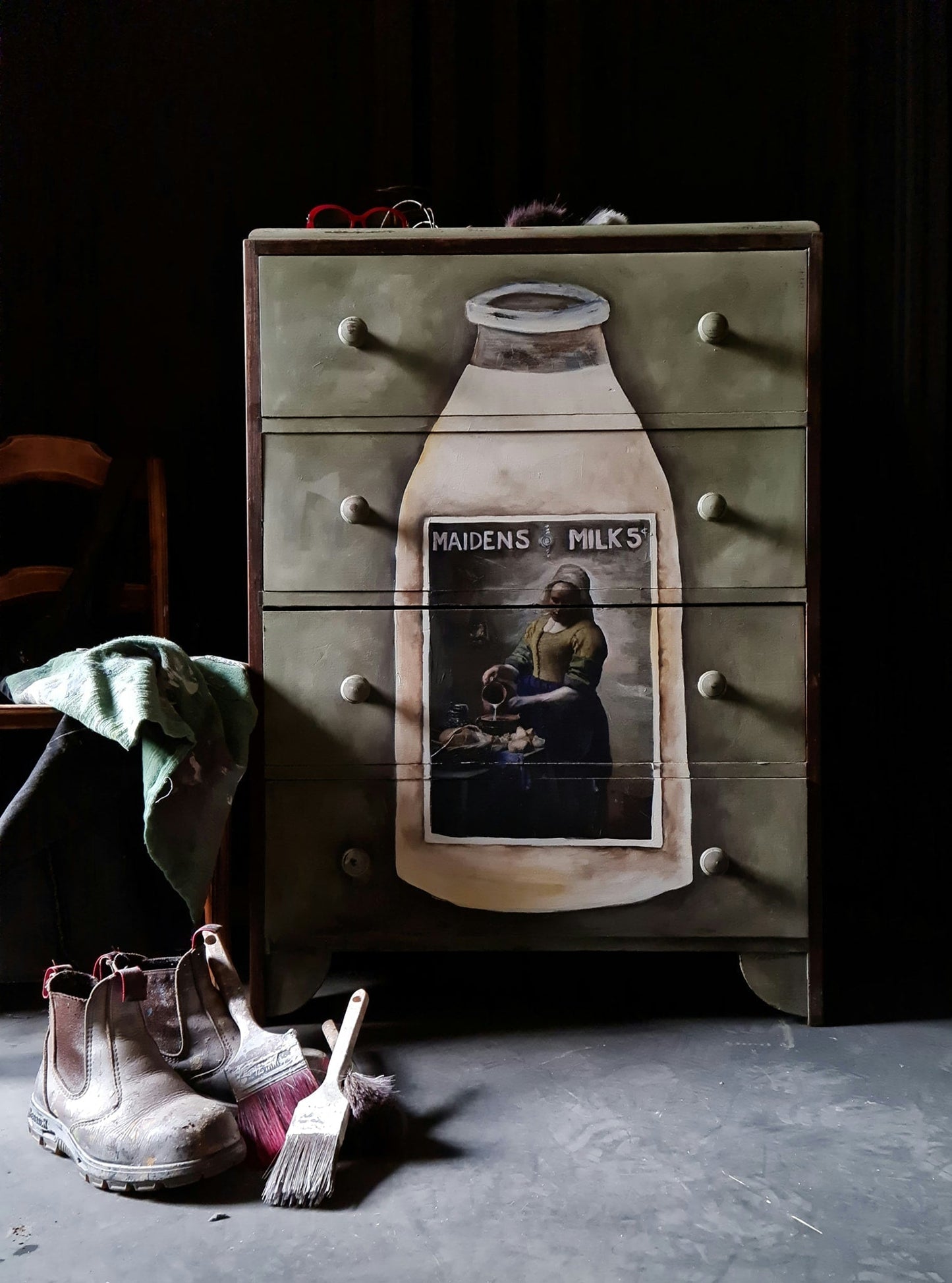 Milkmaid Mint Decoupage Paper