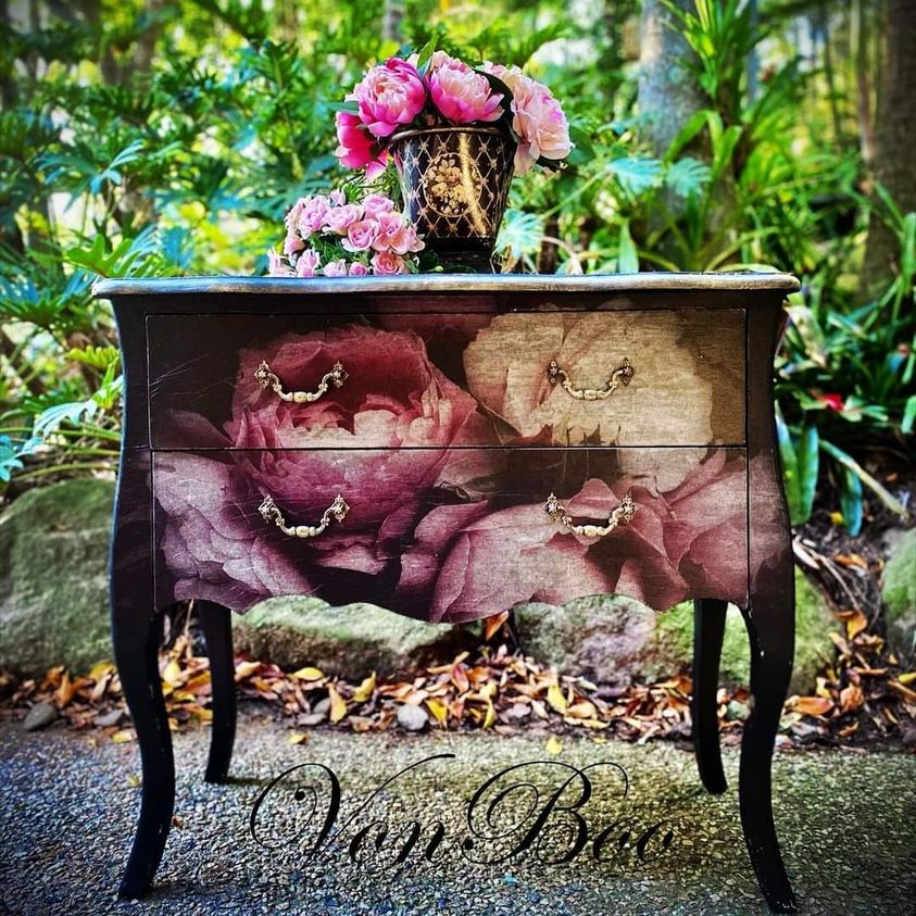 Moody Florals Mint Decoupage Paper