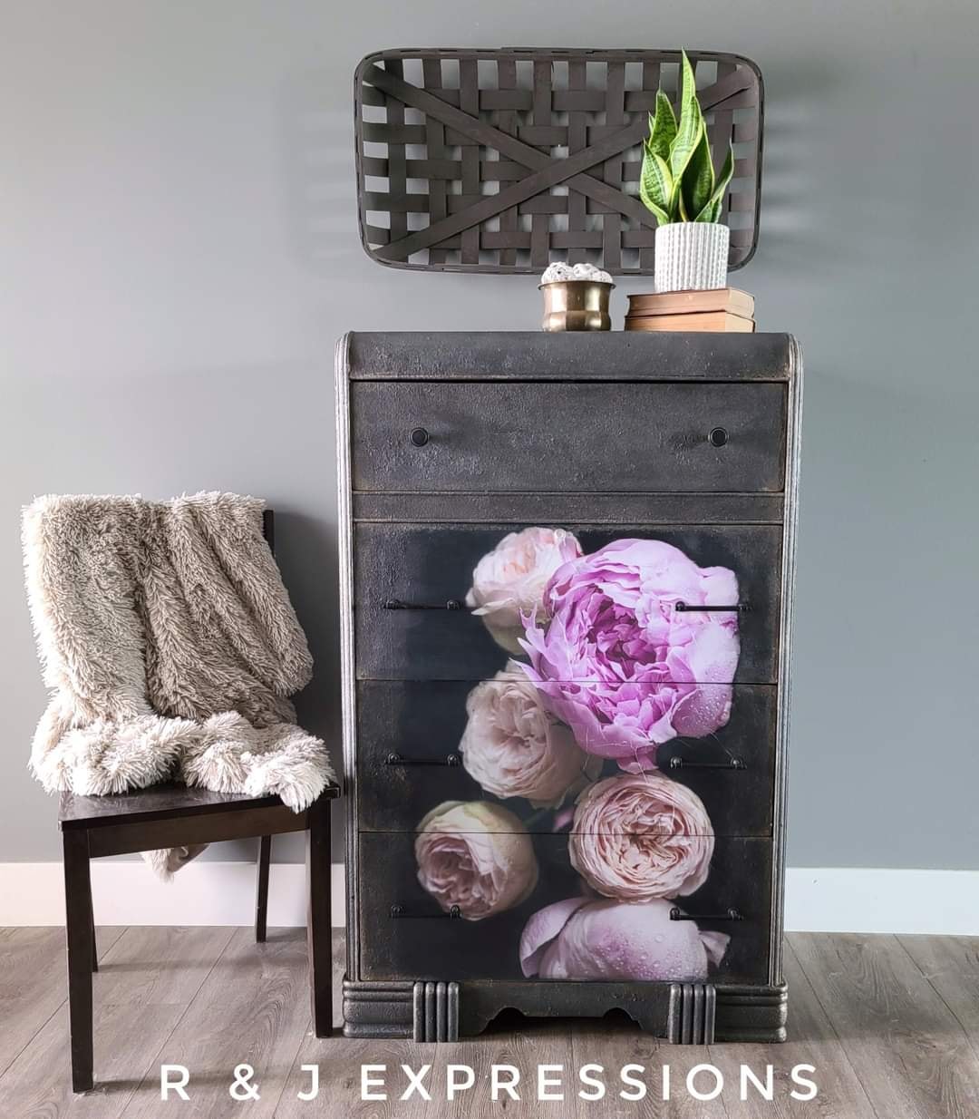 Moody Florals II Mint Decoupage Paper