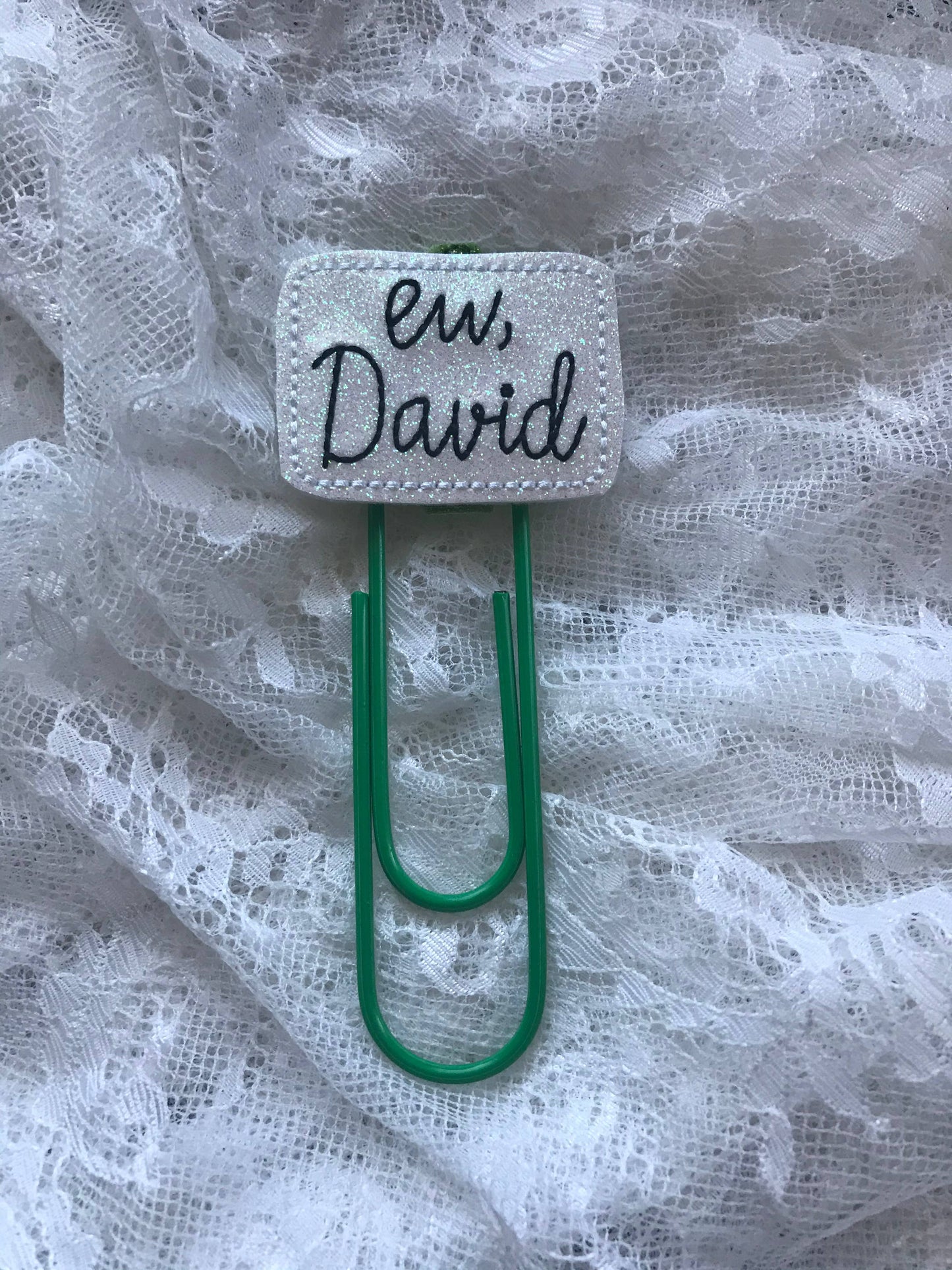 Big paper clip book marks - Ew