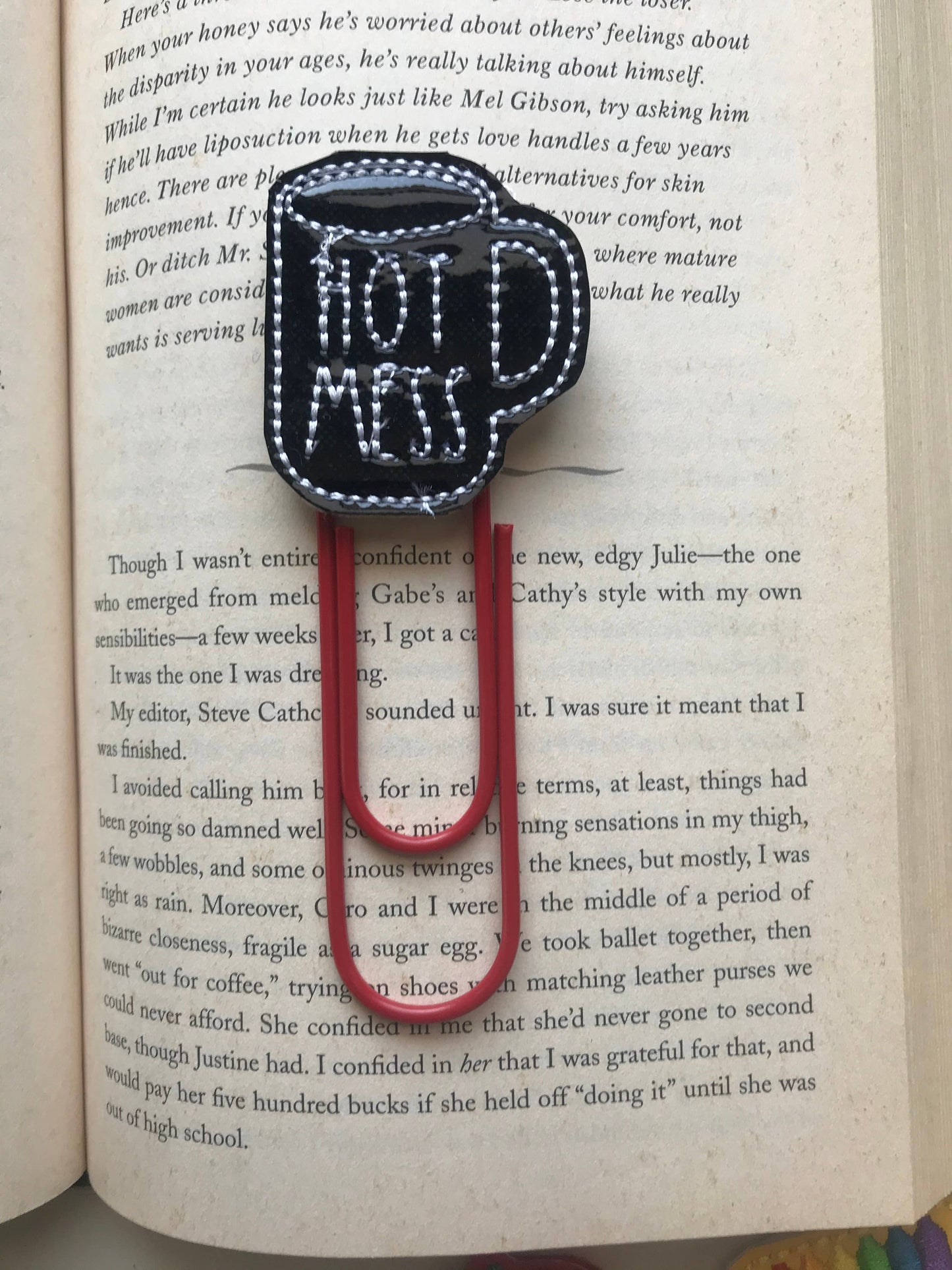 Big paper clip book marks - Hot Mess