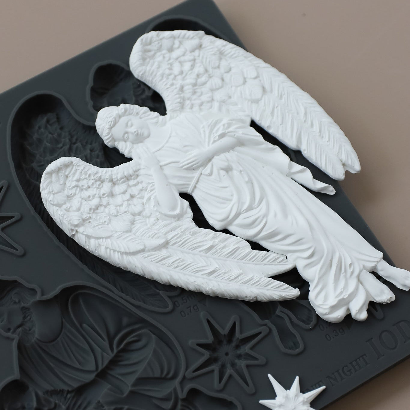Iron Orchid Design Silent Night Silicone Mould 6x10